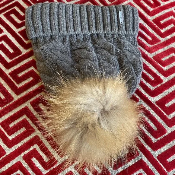 Soia&Kyo Wool Stretch Hat With Real Large Fox Fur Pom Pom  display picture 1